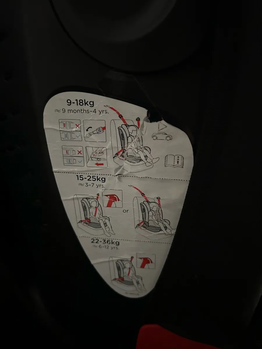 Car seat - Image 4