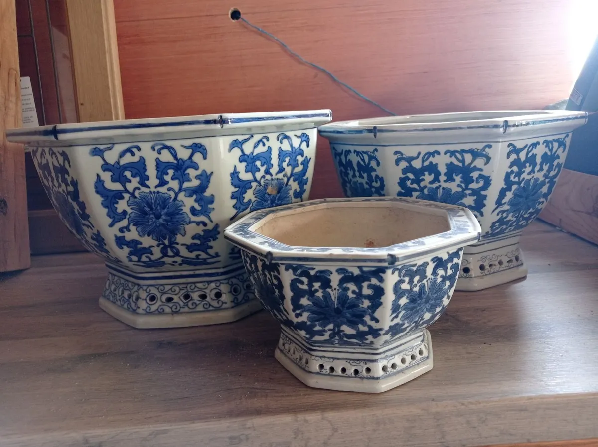 Chinese pots set 3 - Image 1