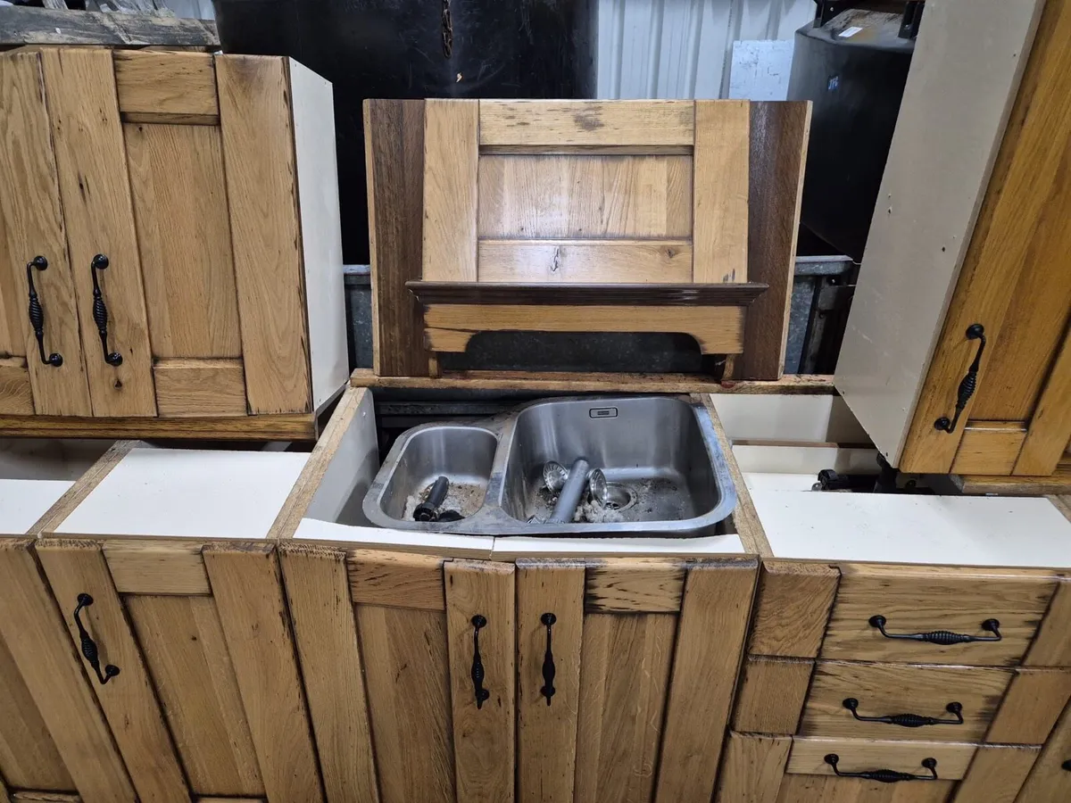 Kitchen units - Image 4