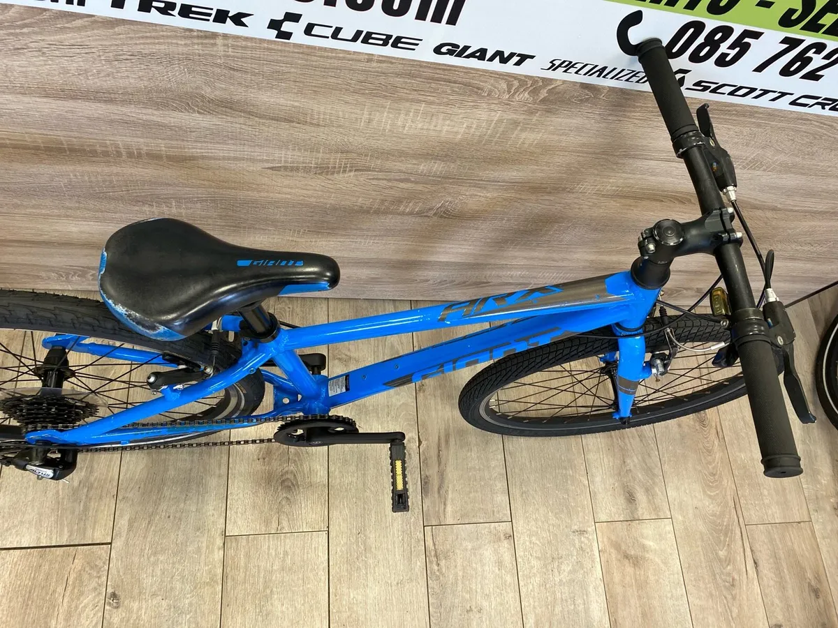 Giant arx (like new) - Image 3