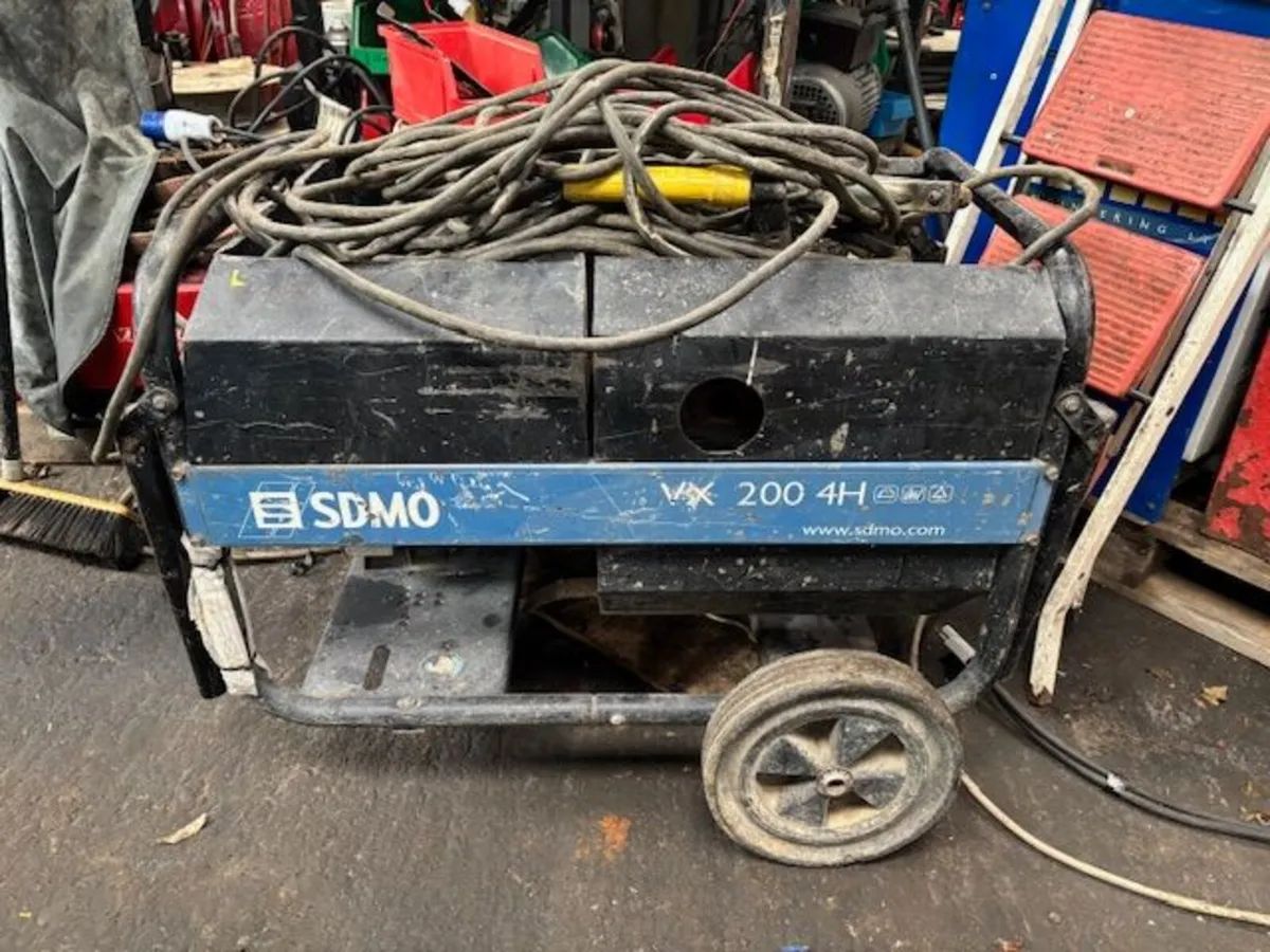 Welder/Generator - Image 3