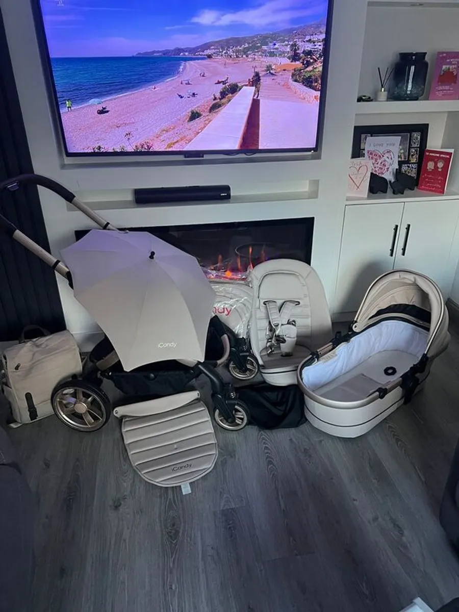 iCandy Pram Set, (Full Set Being Sold) - Image 1