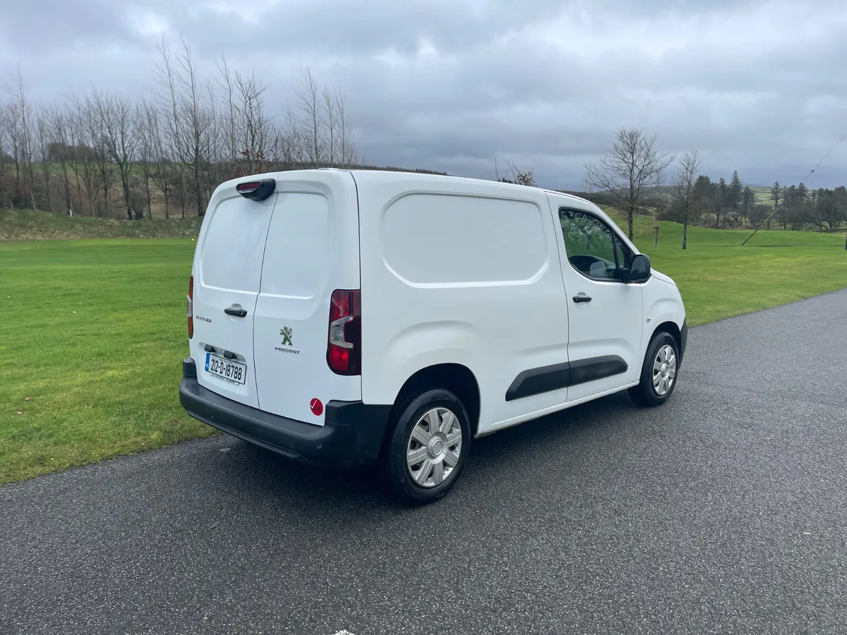 Peugeot Partner 2021 PRICE IS VAT INCLUDED - Image 3