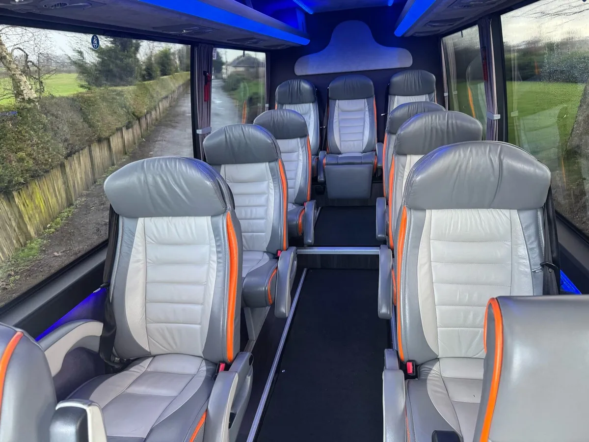 2017 Luxury 9 Seat Sprinter Coach - Image 4