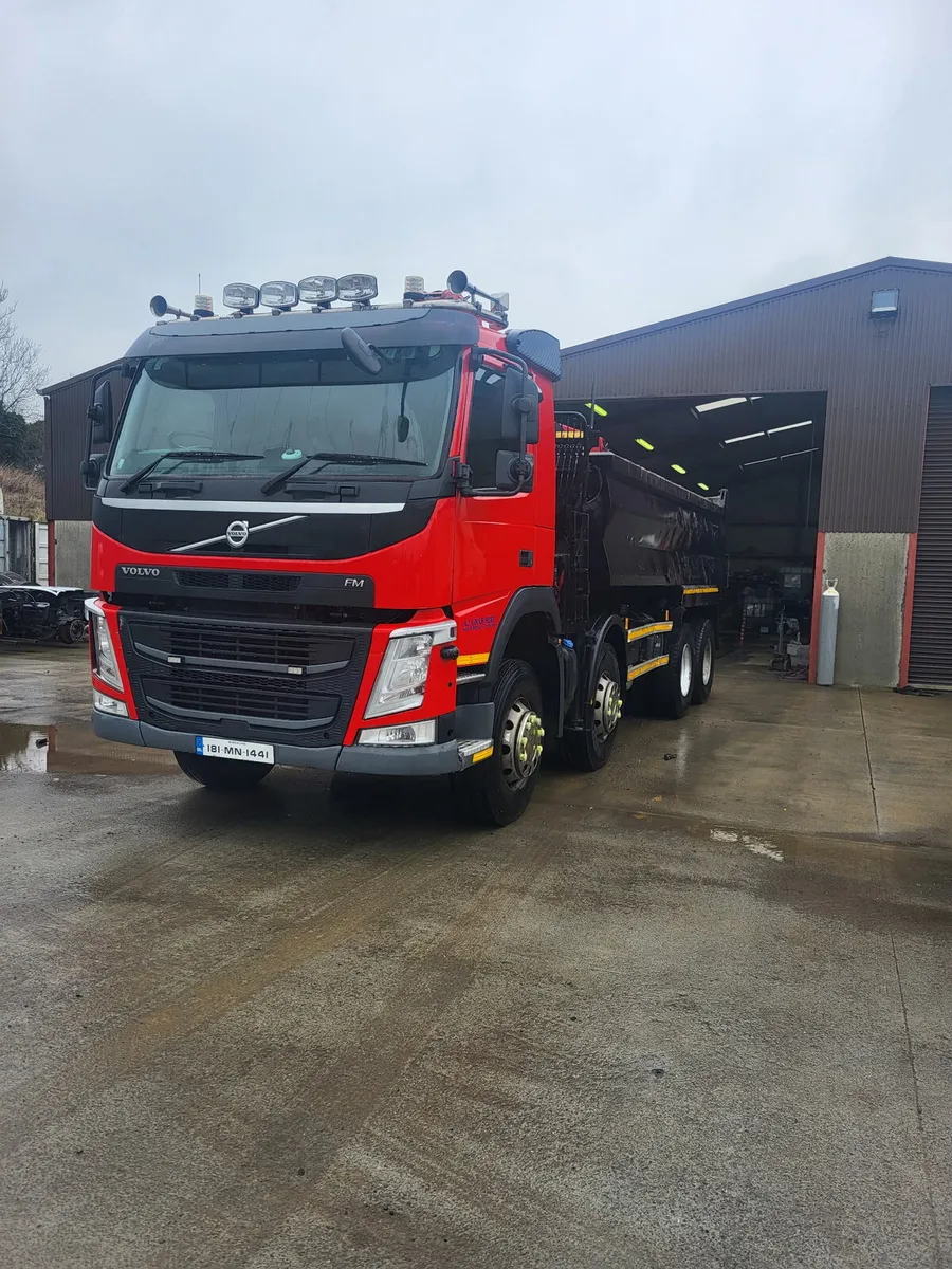 Grab lorry! tar/tipper for sale - Image 1