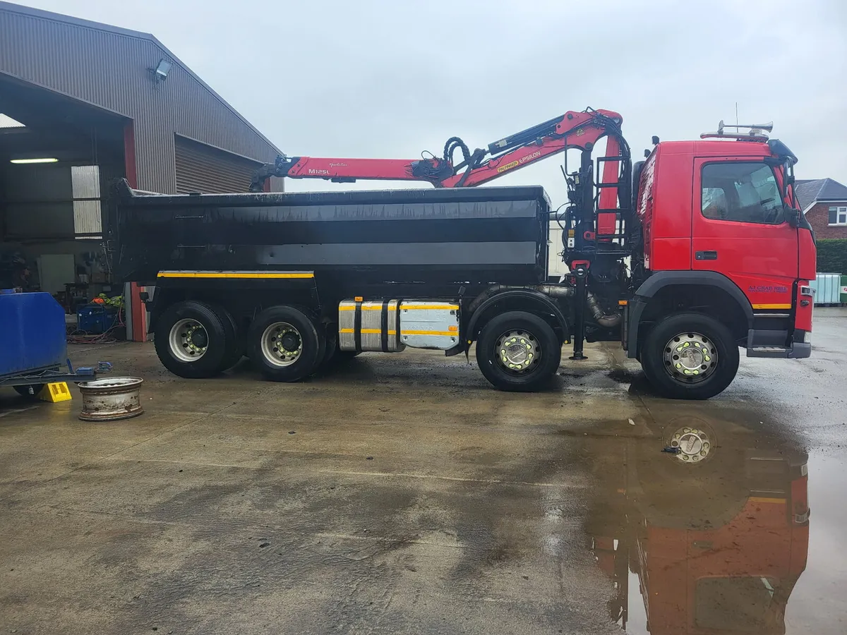 Grab lorry! tar/tipper for sale - Image 2