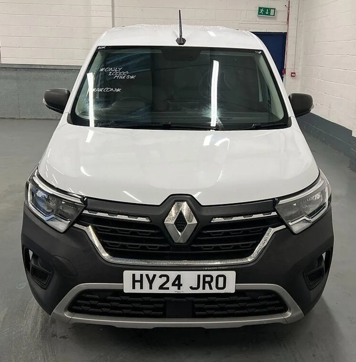 2024 Renault Kangoo Panel Van - Image 4