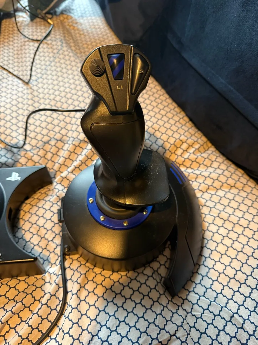 T. Flight HOTAS 4 - Image 2