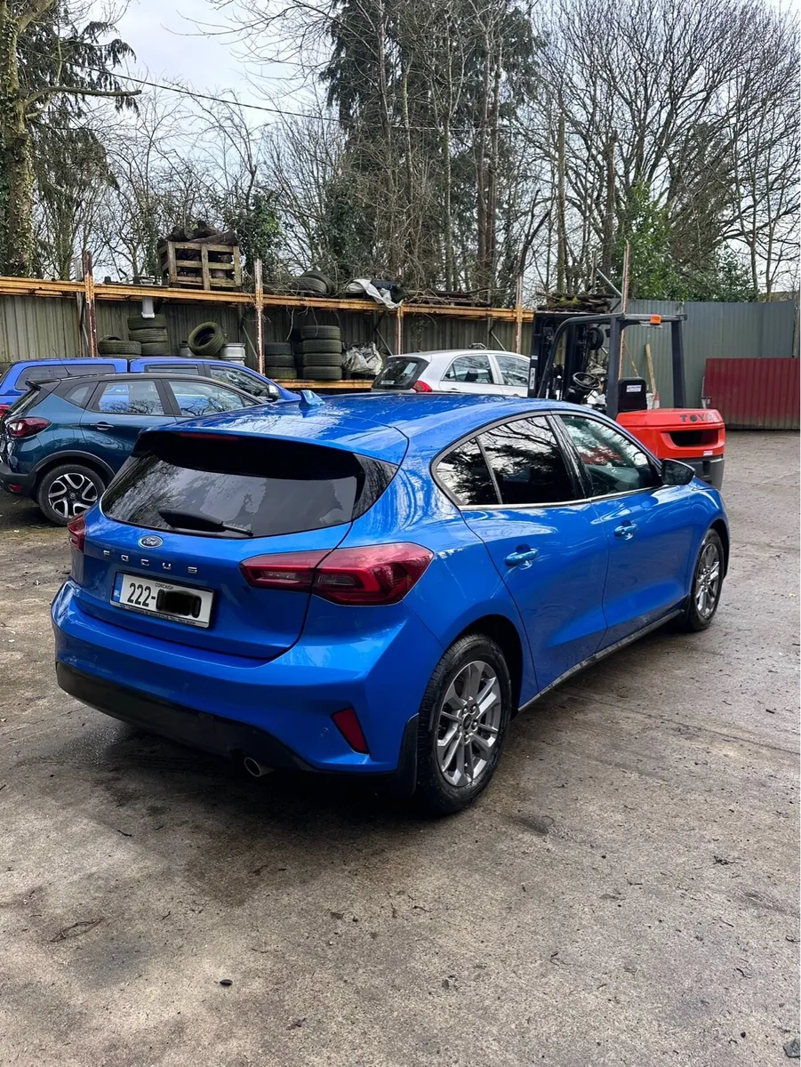 2022 Ford Focus - Image 4