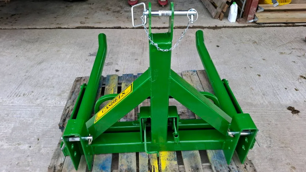 Bale Lifter - Image 2