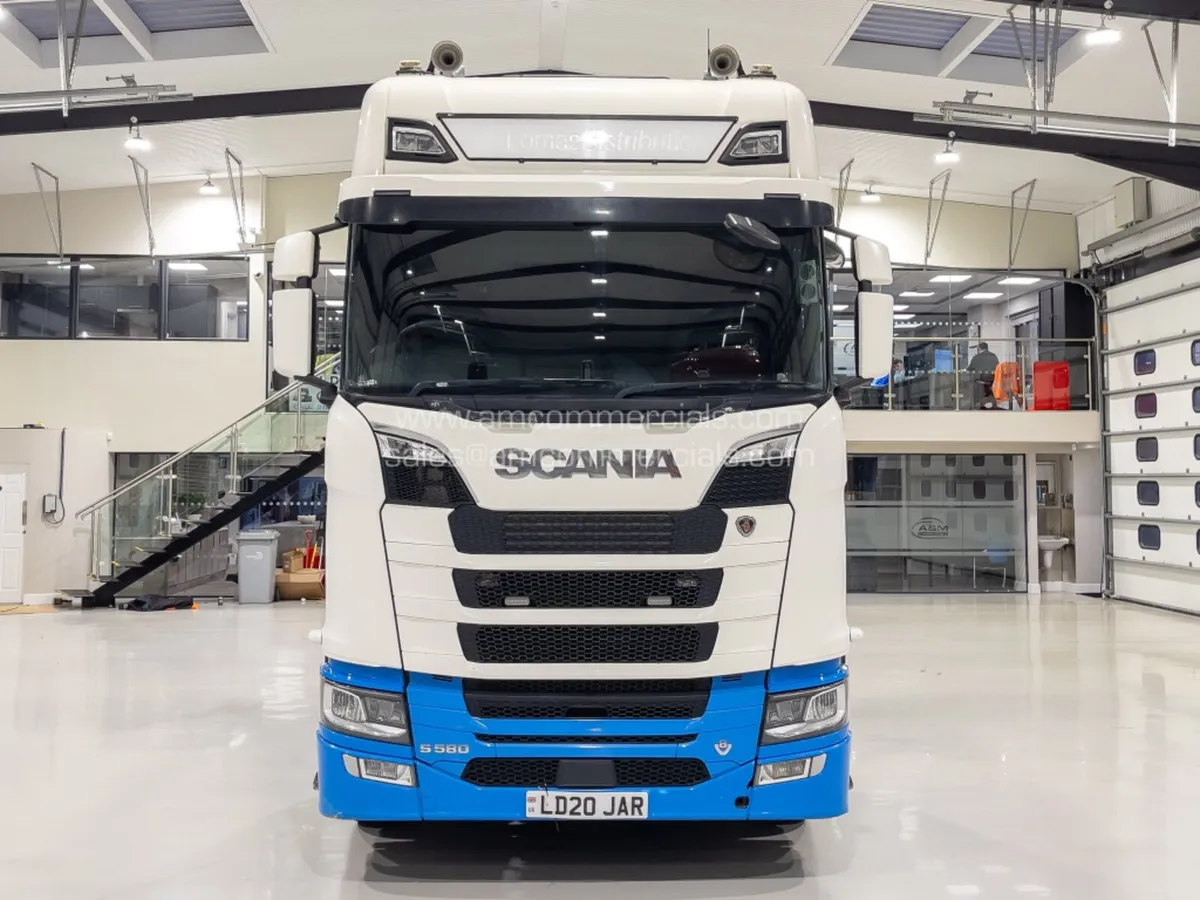 2020 (20) SCANIA S580 6X2 SMALL MIDLIFT HIGH CAB - Image 2