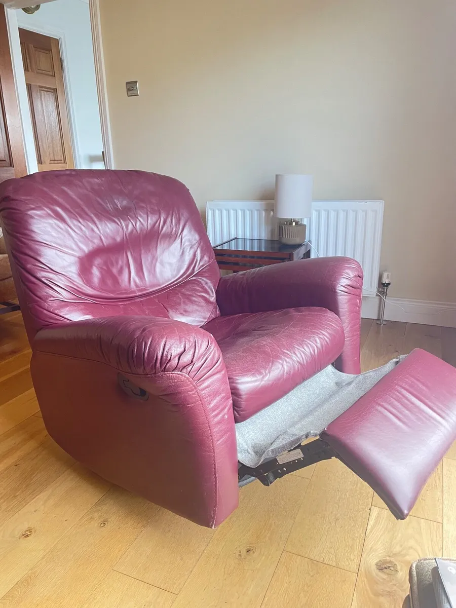 Leather swivel chair - Image 1