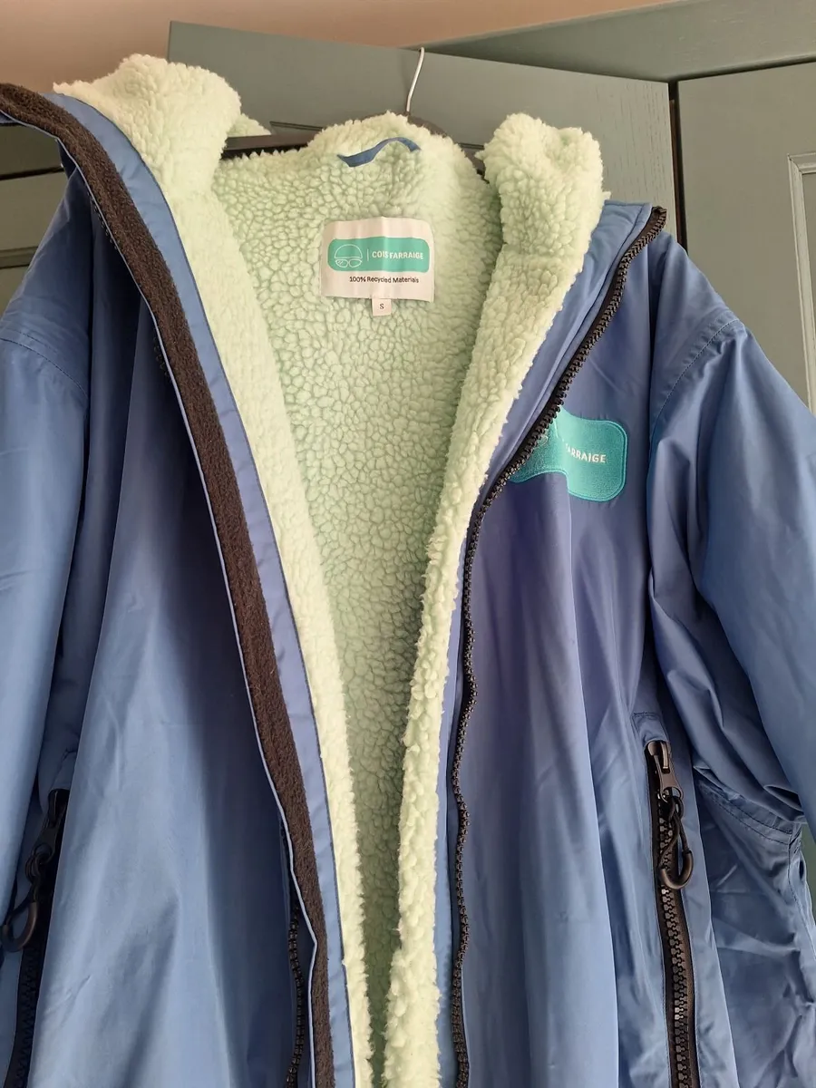 Changing robe - Image 4