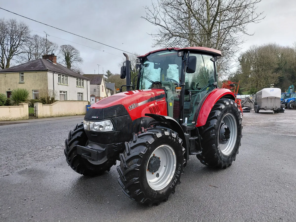 CASE 115c Farmall - Image 1