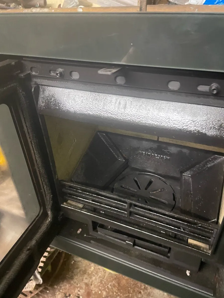 9 kw vitea insert stove - Image 3