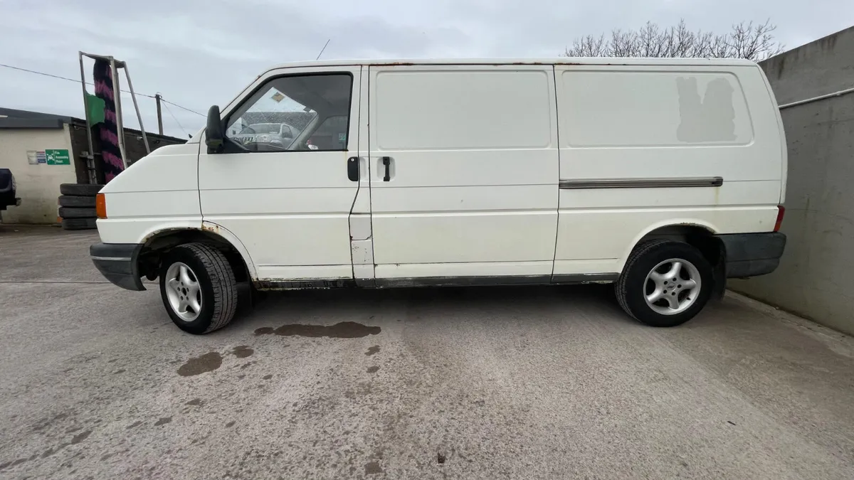 97 Transporter T4 2.4 - Image 2