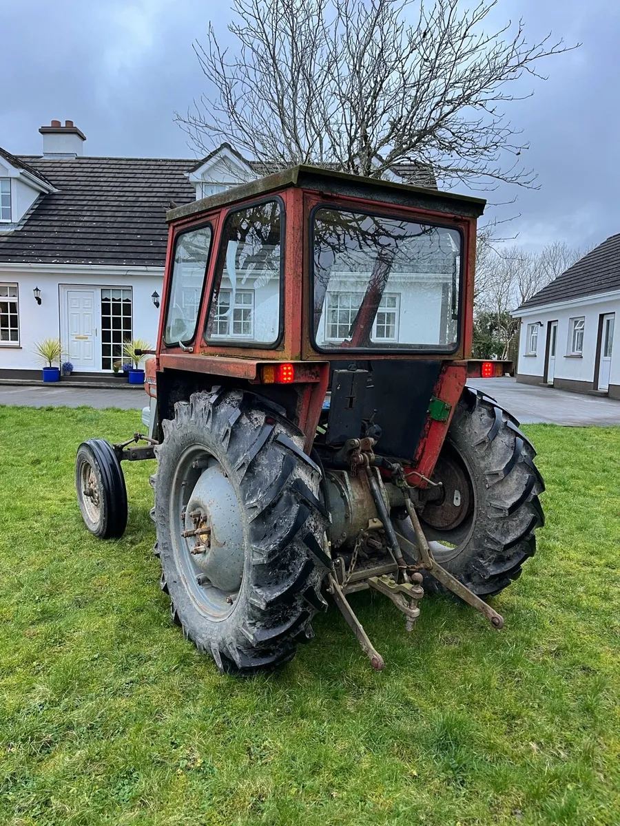 *Massey Ferguson 135* - Image 4