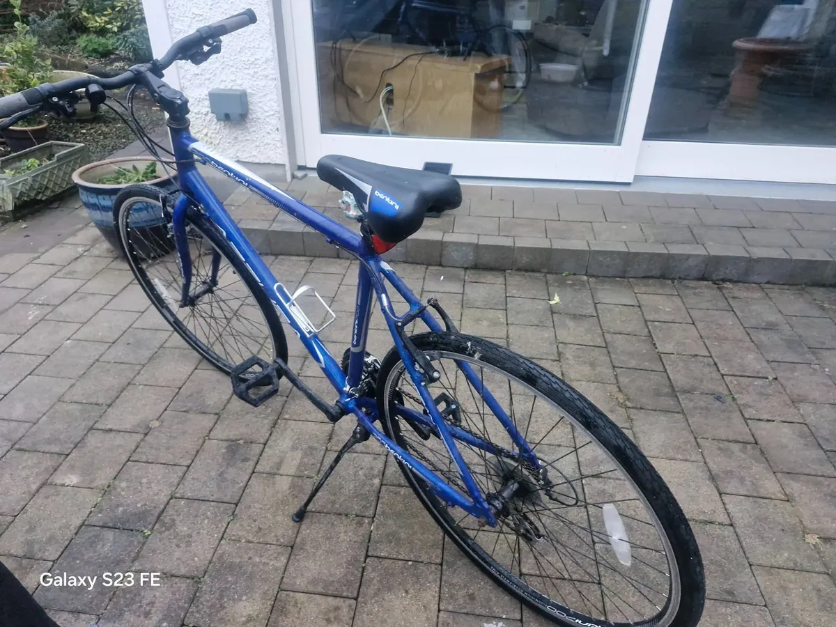 Bentini Azzurra 700 - Image 1