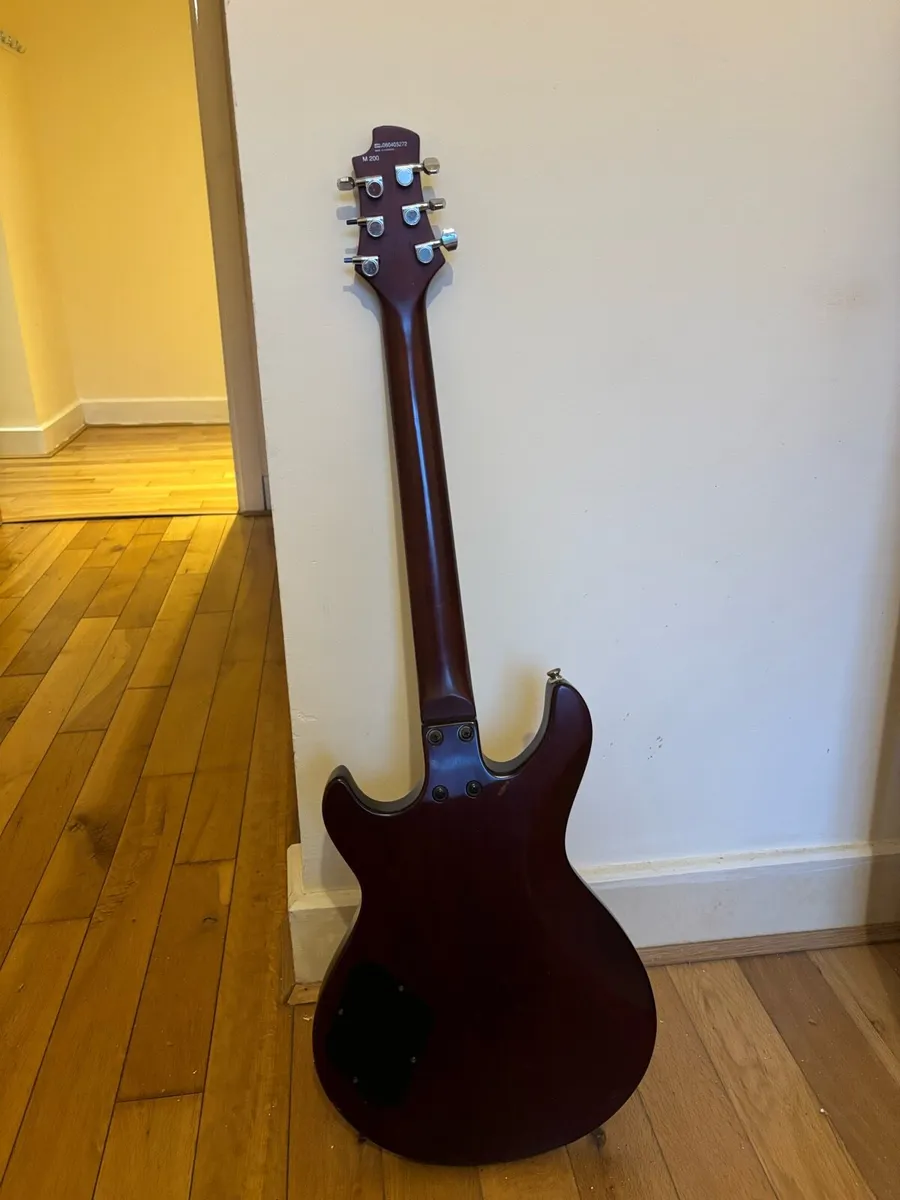 Cort M200 Electric guitar - Image 2