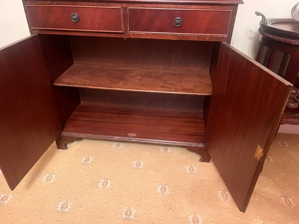 Mahogany Display cabinet - Image 2