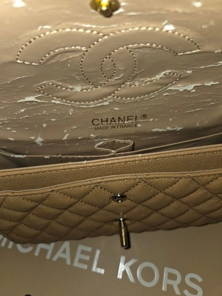 Chanel handbag - Image 4