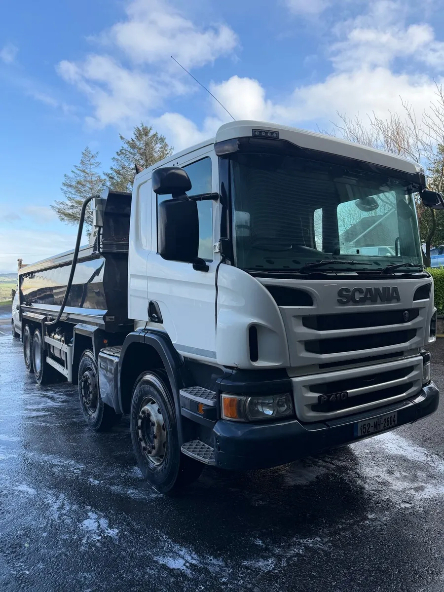 2015 Scania P410 Tipper - Image 1