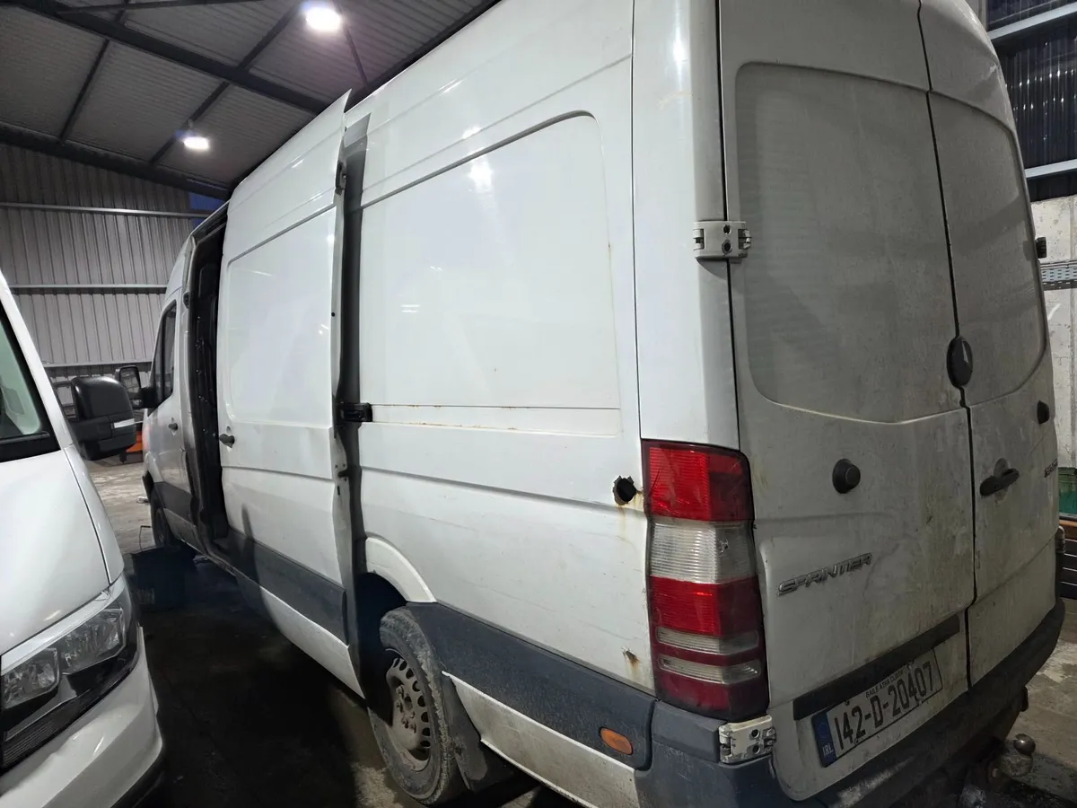 Mercedes-Benz Sprinter 2014 - Image 4