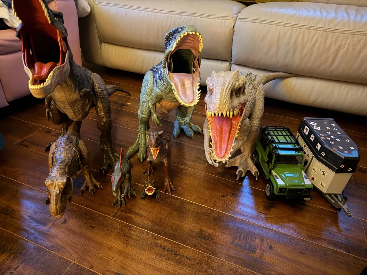Jurassic World dinosaurs - Image 4