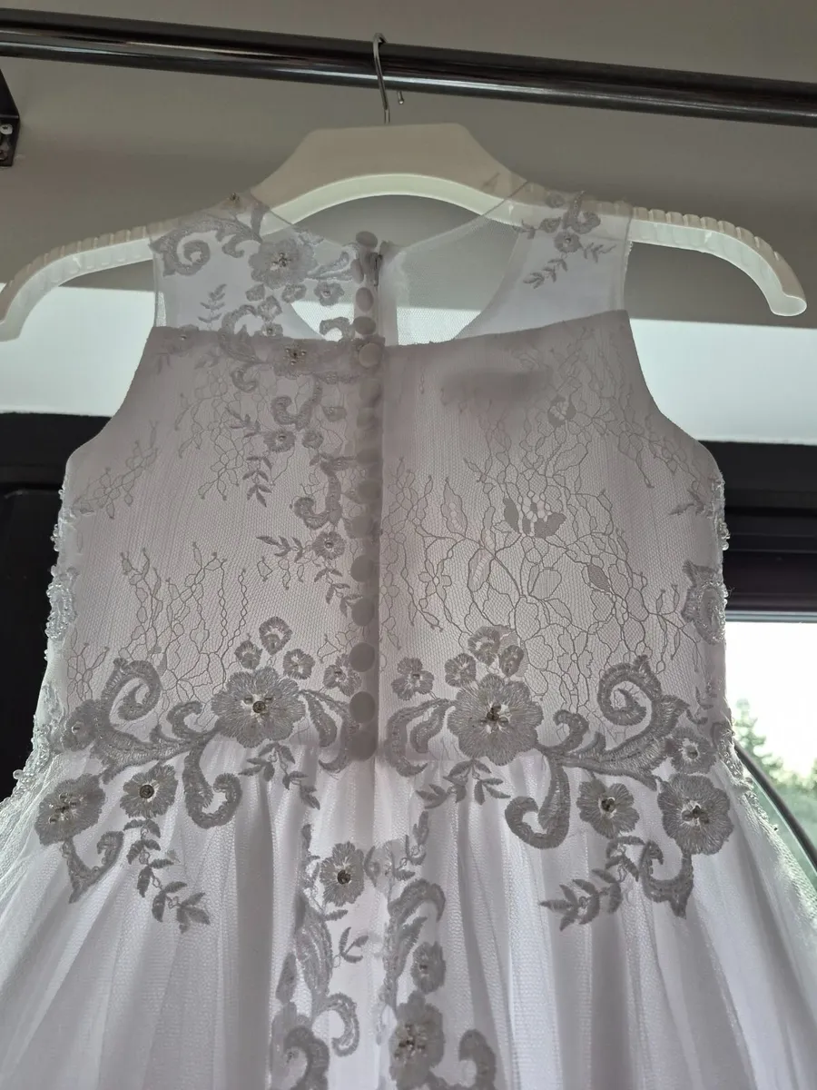 Communion dress - Image 1