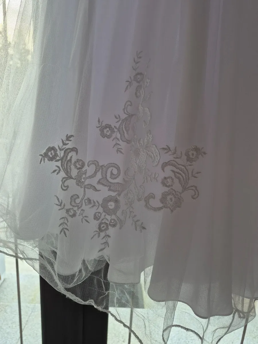 Communion dress - Image 2