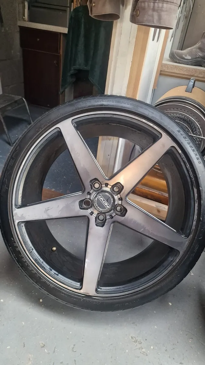 20 inch Inovit rotor alloys 5x112 - Image 4