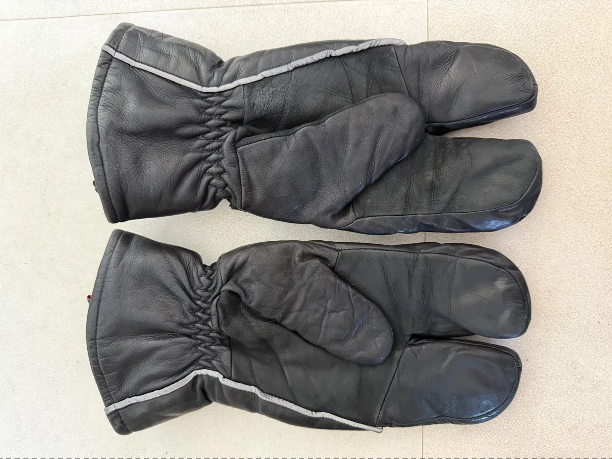 Sheltex Membrane Motorcycle Gloves - Image 2