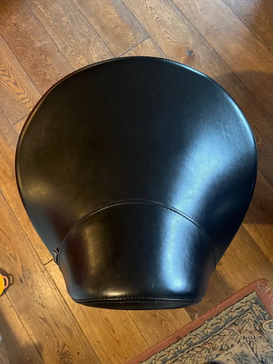 saddle stool - Image 4