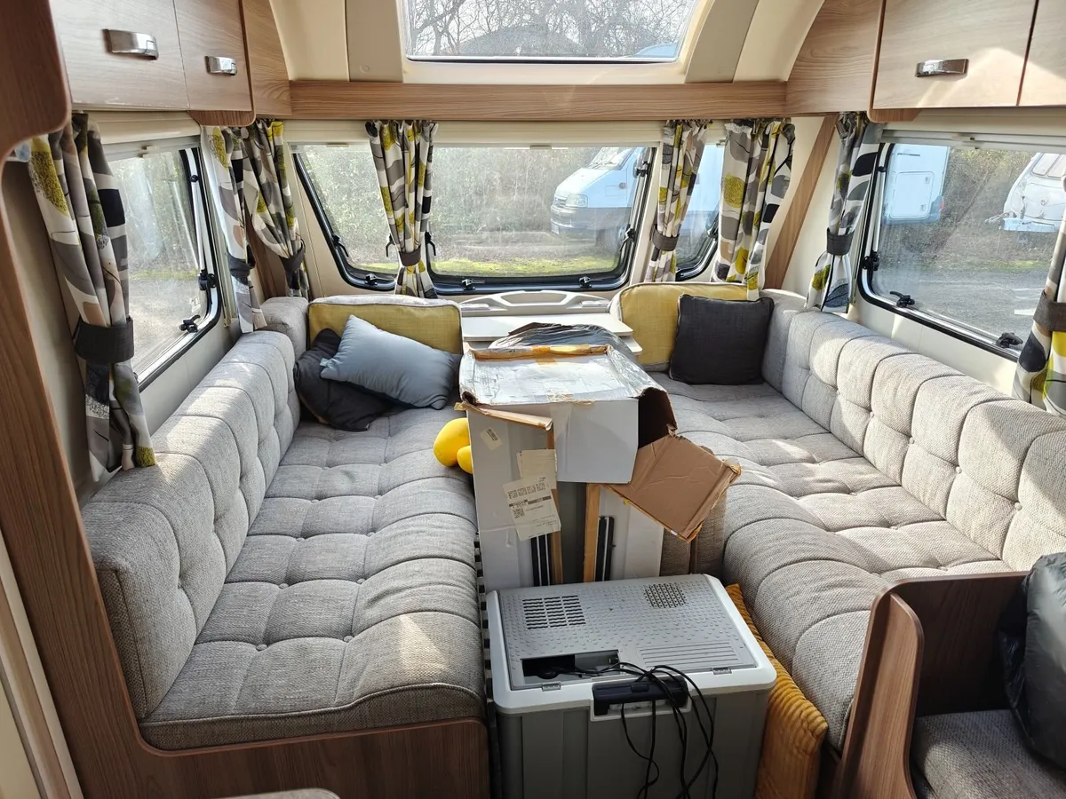 2016 SWIFT Quattro FB Sprite Quattro 6 berth - Image 1