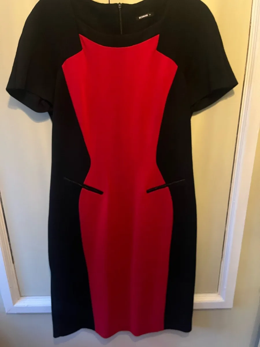 Gorgeous red & Black dress - Image 1