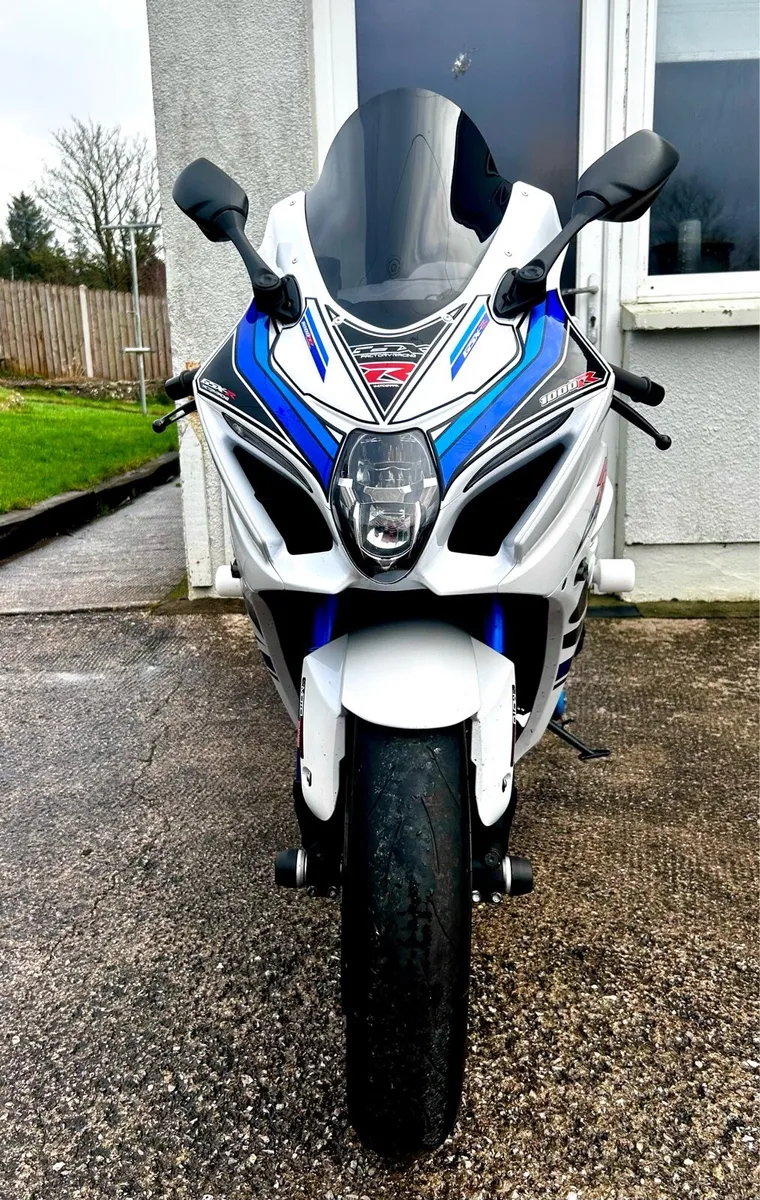 Suzuki GSXR 1000R - Image 2