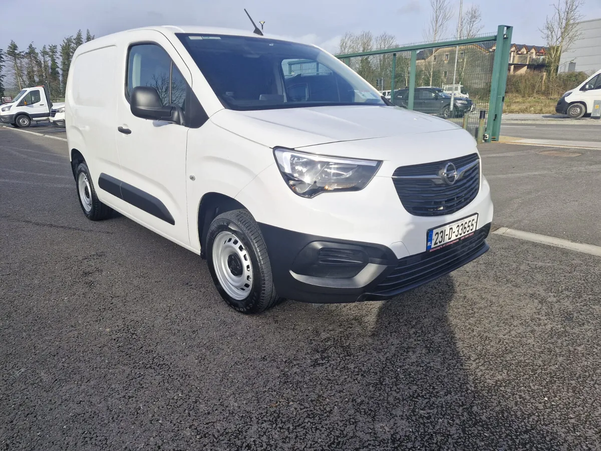 Opel Combo 2023 - Image 1