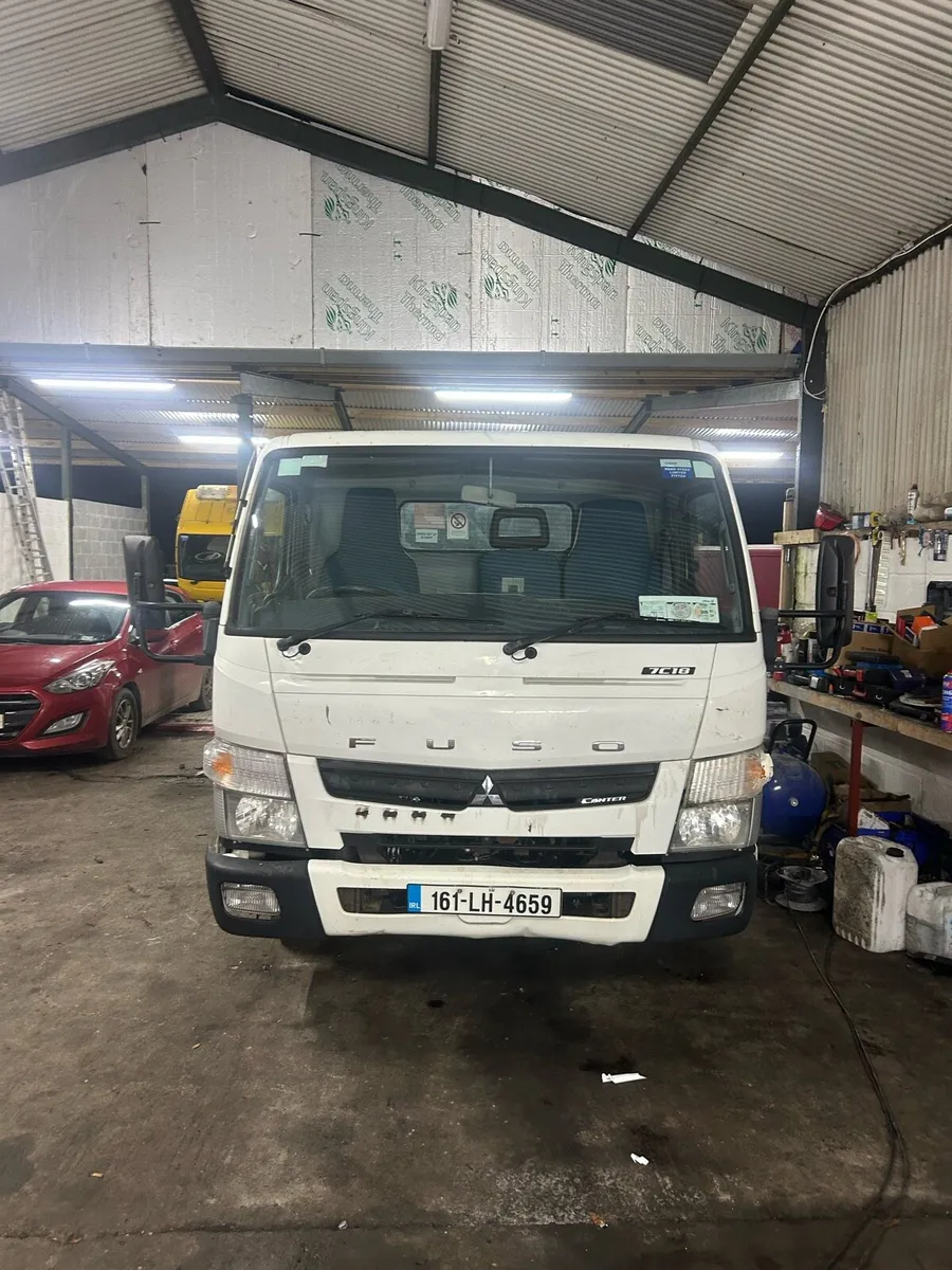Mitsubishi Canter Fuso - Image 1