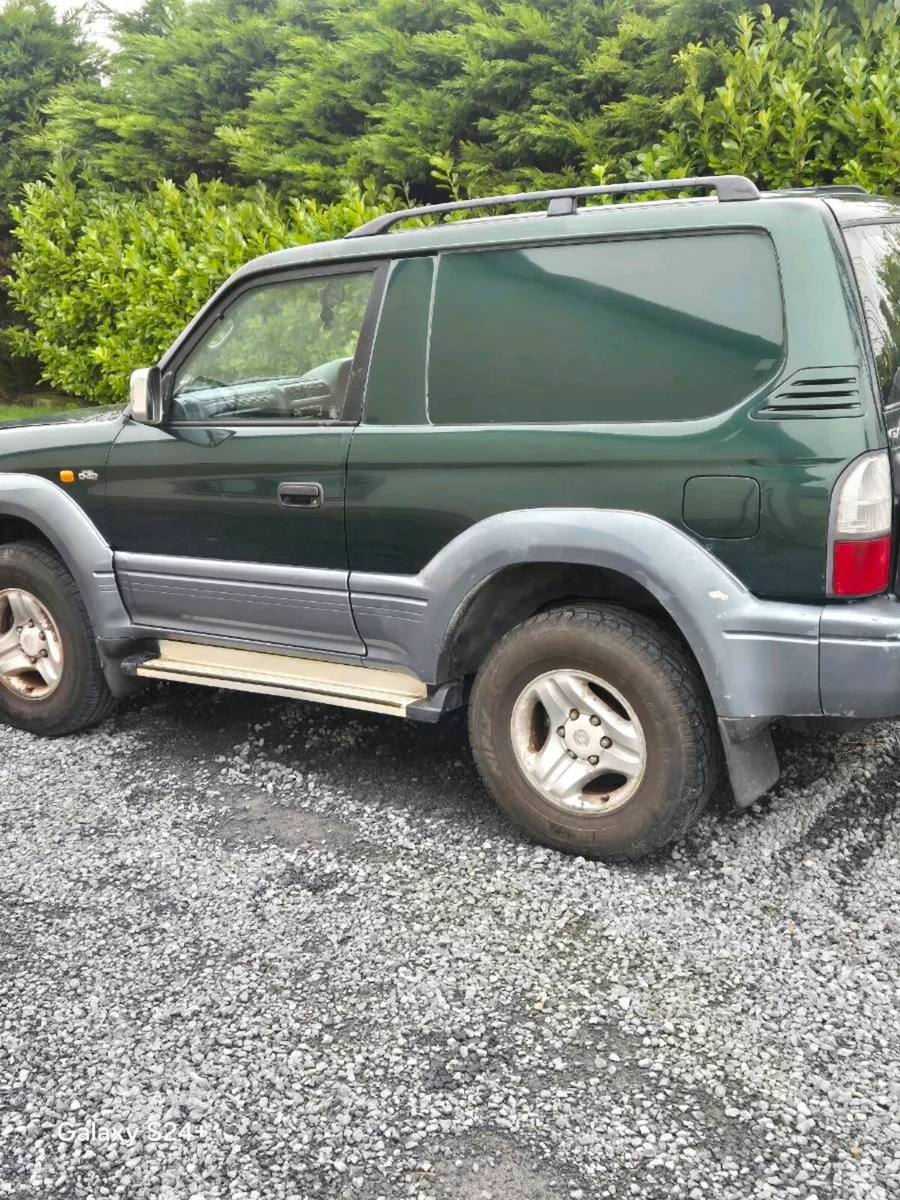 Toyota landcruiser 2002 - Image 2