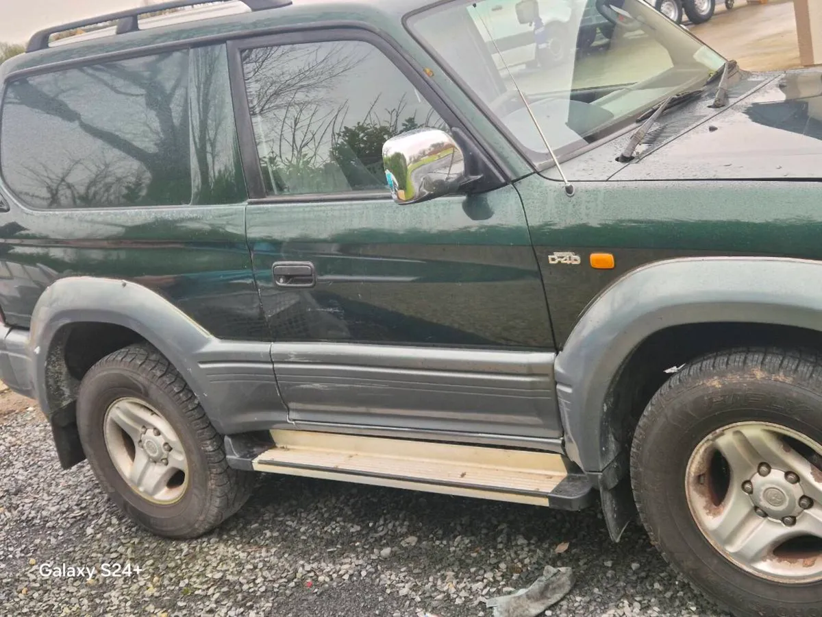 Toyota landcruiser 2002 - Image 3