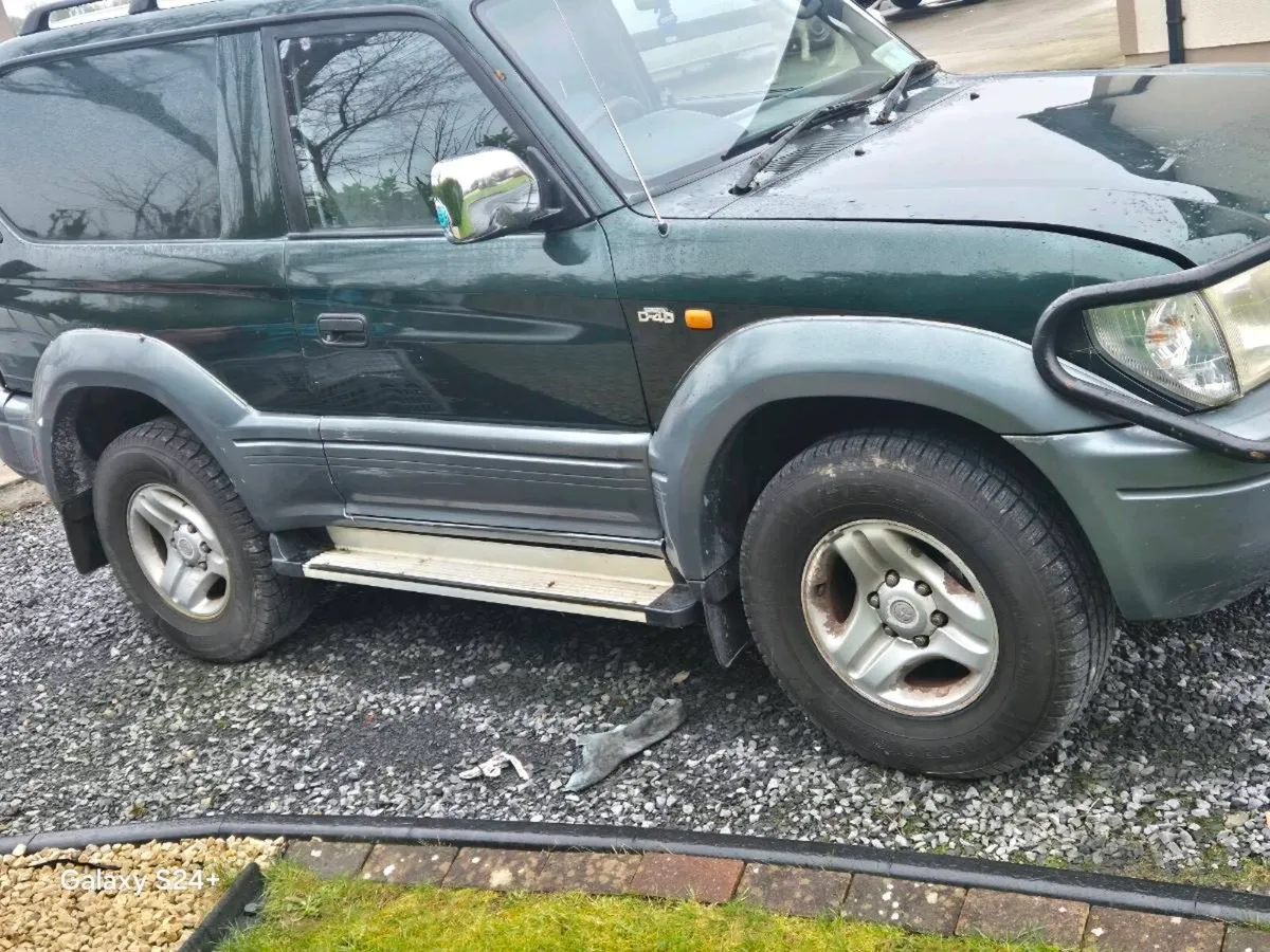 Toyota landcruiser 2002 - Image 4