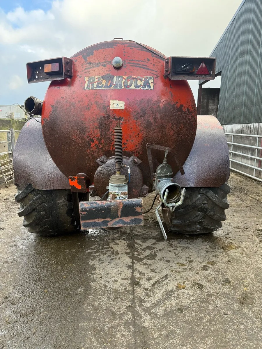 Redrock 1800 g tanker - Image 3