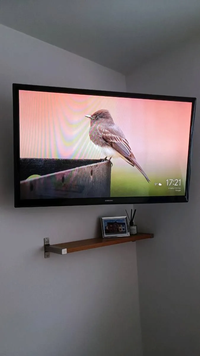 43inch Samsung TV - Image 1