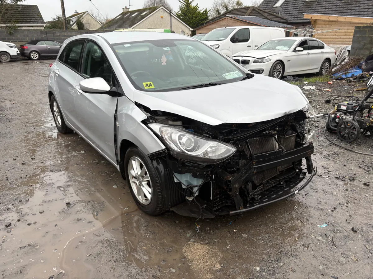 2015 Hyundai i30 1.6 Diesel - Image 4