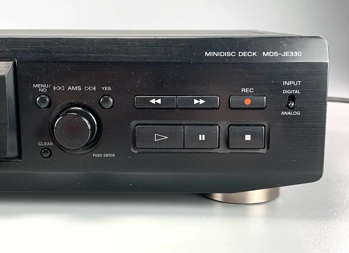 Sony MDS-JE330 MiniDisc Recorder - Image 3