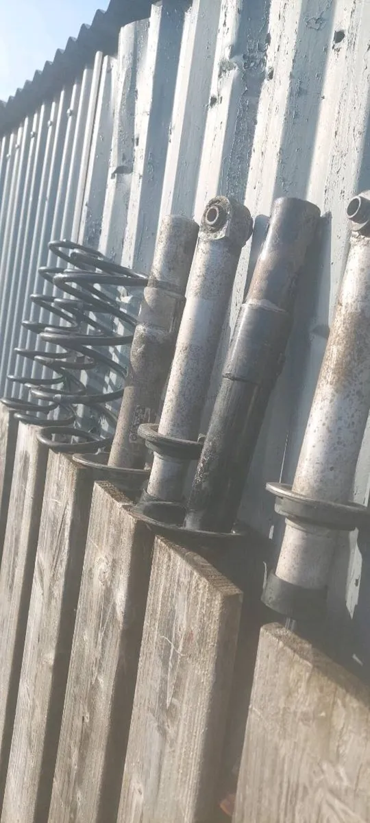 520D e60 msport suspension - Image 3