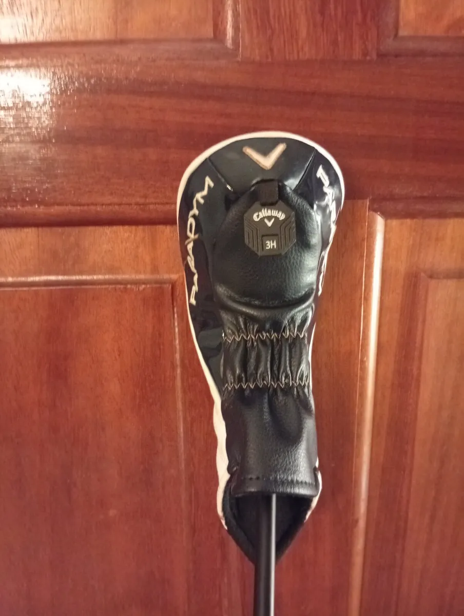 Left Handed Callaway Paradym 18 Deg Rescue Regular - Image 2