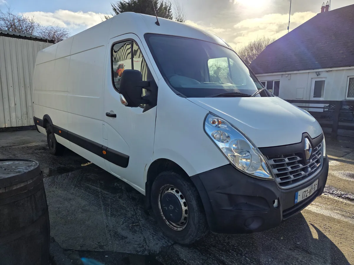 Renault Master 2017 - Image 2