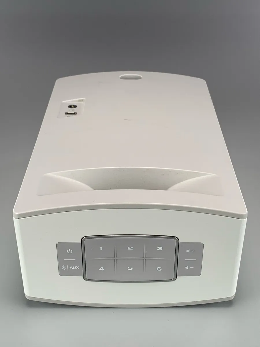 Bose SoundTouch 10 Wireless Music System - Image 2