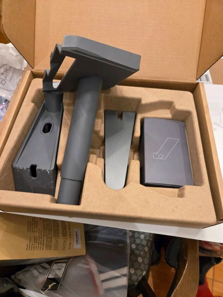 STARLINK Standard Wall Mount - Image 1